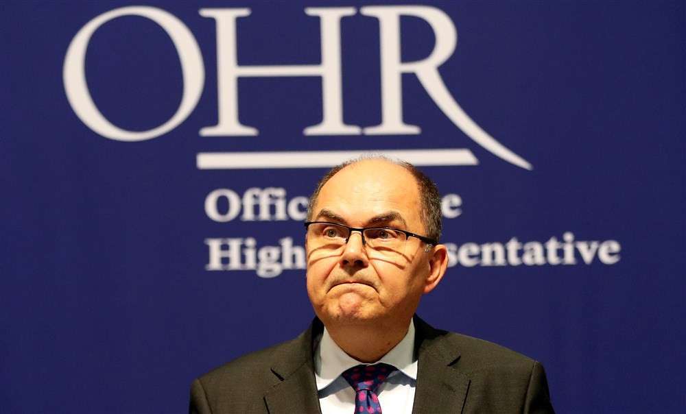 Schmidt: Radi se o napadu na državu, idem u pravcu donošenja odluka