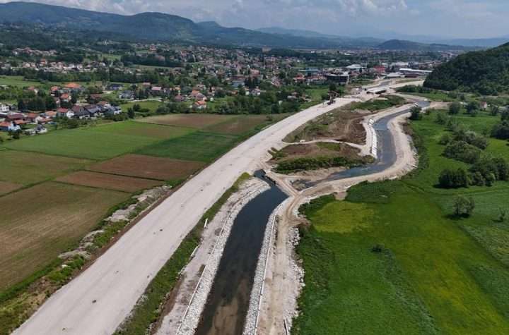Brza cesta kroz srednju Bosnu se gradi, a Lašva će teći novim koritom