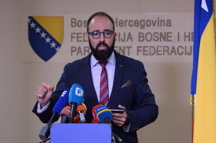 Damir Mašić: Radi se na novom zakonu o PIO FBiH koji će omogućiti novo povećanje penzija