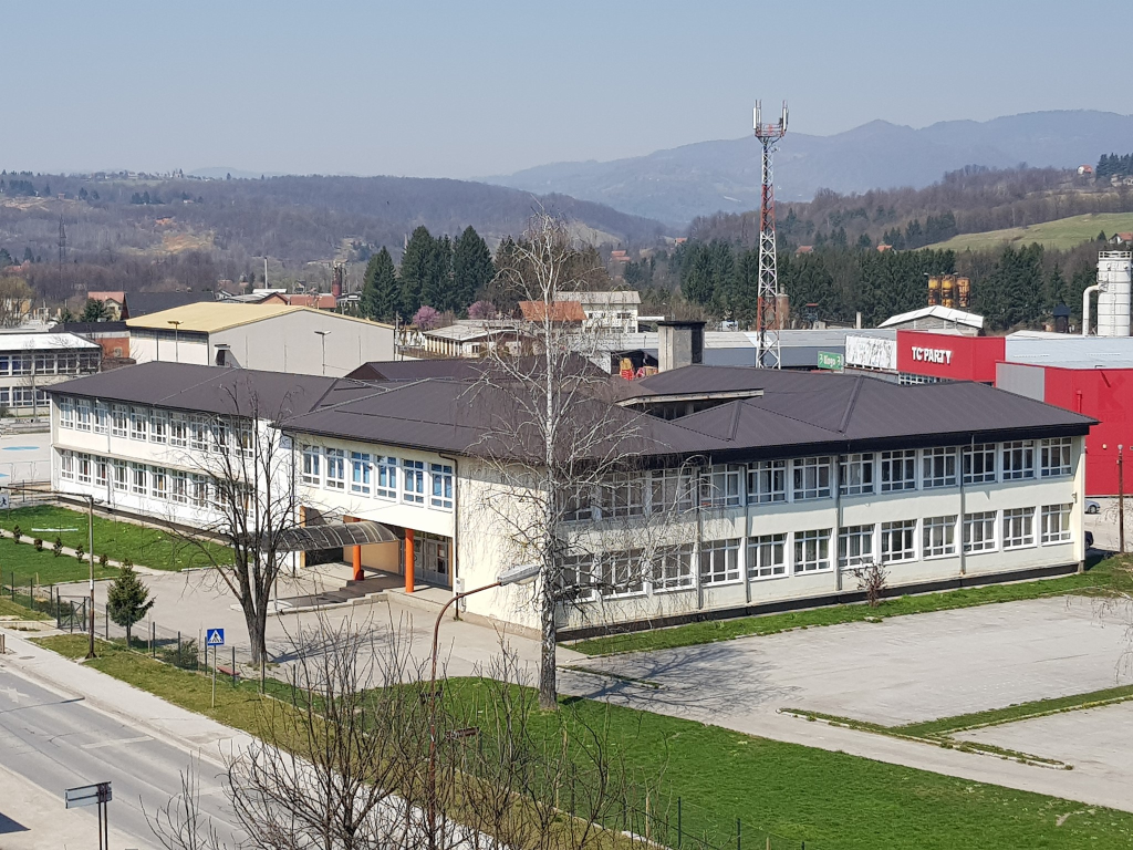 Osnovna škola „Busovača“ raspisuje konkurs za popunu upražnjenih radnih mjesta