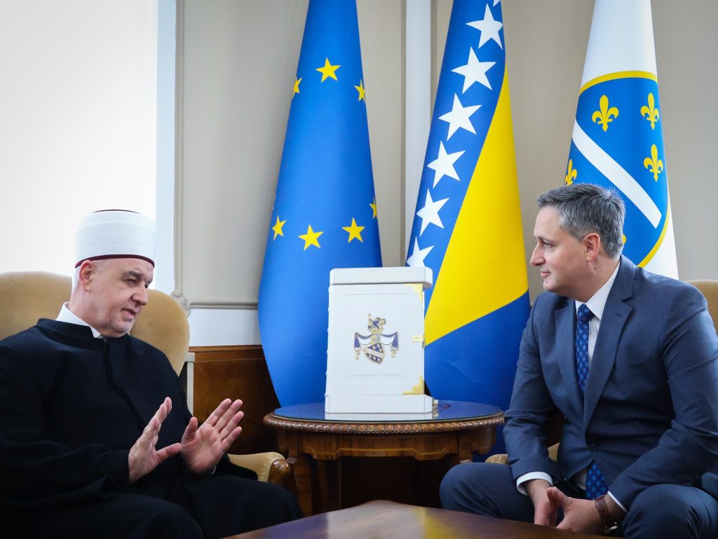 Bećirović traži usvajanje Odluke o prihvatanju Osnovnog ugovora između Bosne i Hercegovine i Islamske zajednice u Bosni i Hercegovini