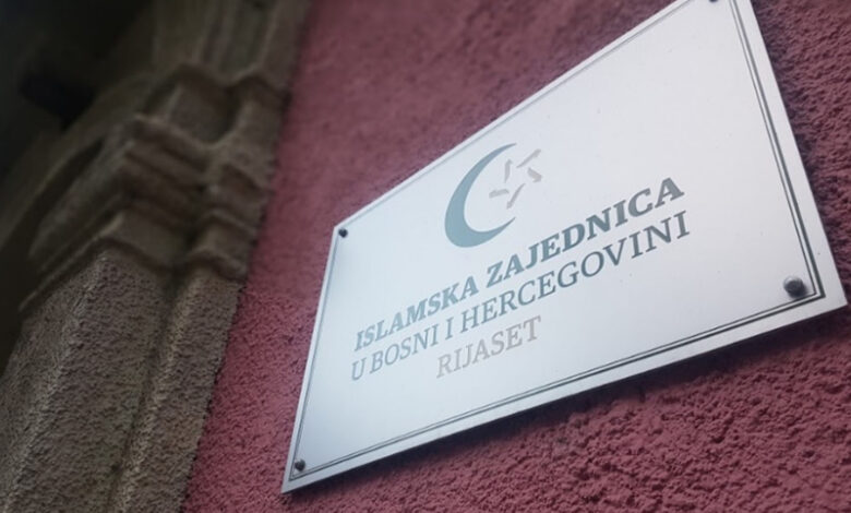 Islamska zajednica se oglasila o inicijativi da se učenicima omogući obavljanje džuma-namaza