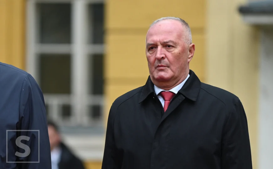 Zukan Helez: "Došlo vrijeme da se započne ozbiljna rasprava o ukidanju entiteta u BiH"