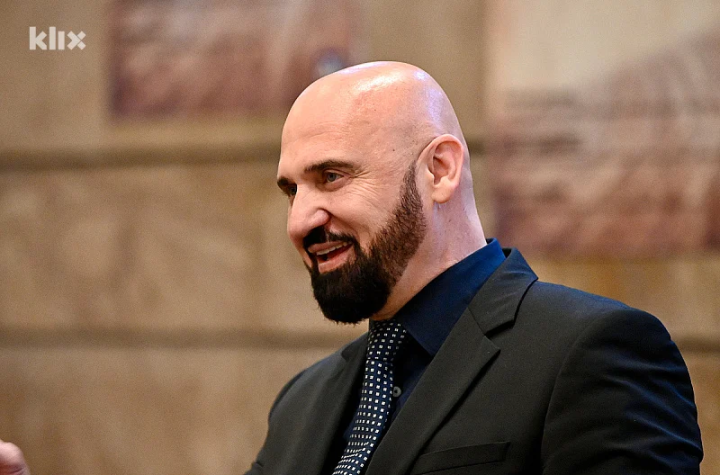 Ramo Isak nakon "posjete" POSKOK-a: Znaju da sam favorit pa udaraju; osjećam se tako da bih to svima poželio u BiH