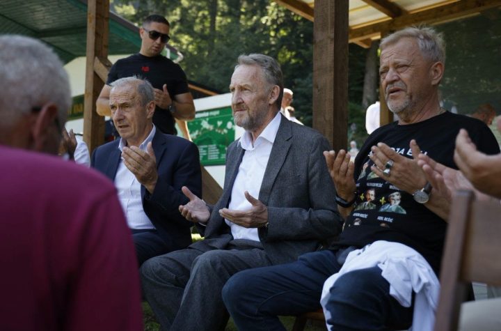 Izetbegović na Ajvatovici: “Tradicija koju ni komunističke zabrane nisu mogle potisnuti iz svijesti našeg naroda”