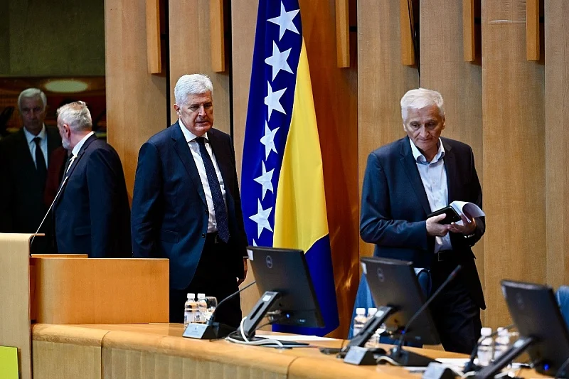 SNSD napustio sjednicu Doma naroda PS BiH prije glasanja o smanjenju cijene goriva za 50 feninga