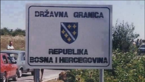 Vlada RS-a usvojila zakon koji za isticanje simbola i zastave Armije RBiH predviđa tri godine zatvora