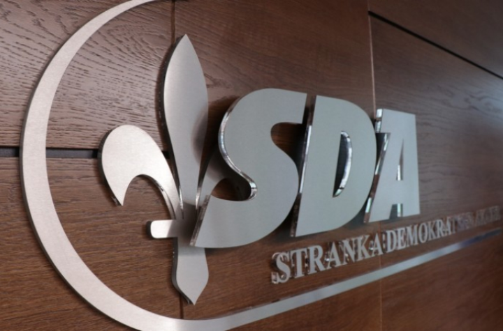 SDA: Pravnim putem ćemo poništiti zakon, ljiljani i simboli Armije RBiH nikada neće biti zabranjeni