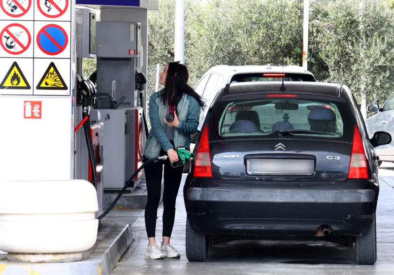 Gorivo sve skuplje, stručnjak upozorava: Nemoguće je da su već potrošene sve jeftinije zalihe
