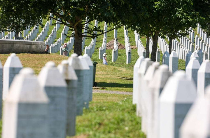 Kazna za veličanje ratnog zločinca osuđenog za genocid 8.500 eura