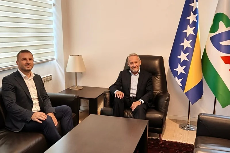 Izetbegović i Efendić u centrali SDA razgovarali o formiranju vlasti: Utvrdili prioritete za naredni period